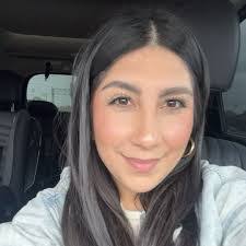 Gisselle Ramirez's Instagram, Twitter & Facebook