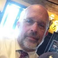 100+ perfiles de «Rassman»