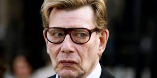 Makeup, perfume, skincare, nail polish, mens products and more. Yves Saint Laurent Ist Tot Revolutionar Des Frauenbildes Taz De