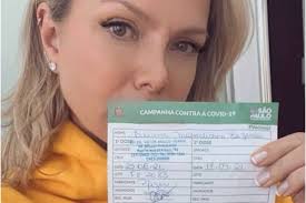 Por sua vez, para facilitar a vida de. Eliana Chora Ao Receber Primeira Dose De Vacina Contra Covid 19