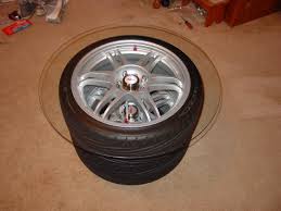 Adds a bold statement to your living room. Make A Table Out Of Those Old Wheels In Your Garage 7 Steps Instructables