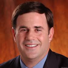 Ducey grabs 31 percent, 8-point lead in new governor's race poll, Smith  second