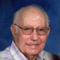 Lindsey Doering's Instagram, Twitter & Facebook