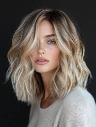 Charlotte Camille's Instagram, Twitter & Facebook