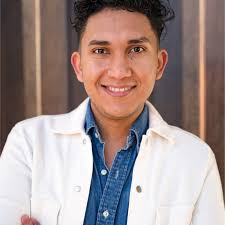 Explore the people profiles in Urbana Location