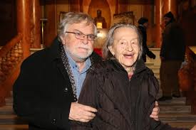 She appeared in more than seventy films since 1967. Jan Kacer Milovanou Zenu Nepoznava Stav Niny Diviskove Se Meni I Podle Pocasi Sip