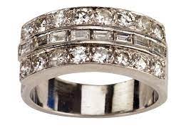 Elvis Presley S Custom Made Diamond And Platinum Wedding Ring For His Marriage To Priscilla Ann Beaul Platinum Wedding Rings Wedding Rings Wedding Ring For Him