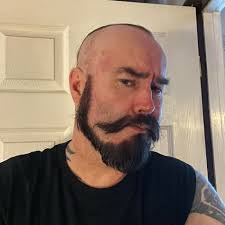 Dan Crombie's Instagram, Twitter & Facebook