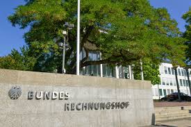 Mai 1980 in ahaus) ist ein deutscher politiker (cdu). Maskenbeschaffung Des Bmg Bundesrechnungshof Pruft Masken Deal Mit Doc Mo Pz Pharmazeutische Zeitung