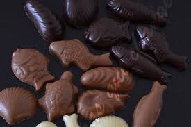 Recettes De Fritures De Paques Au Chocolat Noir Lait Et Blanc Recette Chocolat Chocolat Paques Deco Chocolat