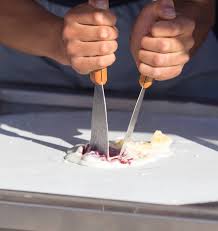 Des maquereaux marinés à l'huile d'olive, moutarde, citron, fines herbes et ail, cuits à la plancha. Plancha Glacee Pour Glace En Rouleaux Mazaki Food