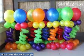 Choose a centerpiece to highlight your party theme, adorn your party table and pull your decor together. Balloon Center Table Decor Photograph Or Columns Ball