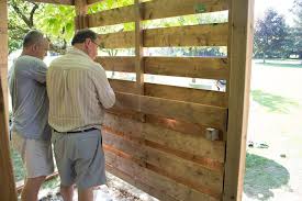 Styles of outdoor shower enclosures. Diy Outdoor Shower Enclosure Plans With Video Sustain My Craft Habit