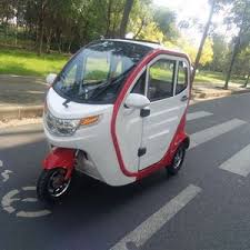 Source Electric Tricycle 3 Wheel Electric Scooter On M Alibaba Com Electric Tricycle Electric Motorcycle Scooter Motorcycle