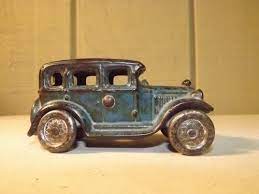 1930 S Cast Iron Sedan Vintage Toys Toys Tin Toys