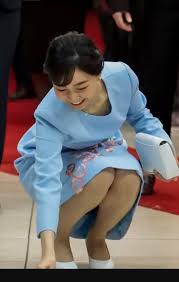 画像】佳子さまって意外と胸チラパンチラしてるんだよなｗｗｗｗｗｗｗ - えちえち天国