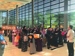 Cara susun sijil untuk temuduga spa 2020, susunan sijil untuk temuduga kerajaan, contoh susunan fail temuduga spa, cara susun sijil untuk temuduga lepasan spm. Lebih 200 Hadiri Temuduga Terbuka Dbkl Wilayahku