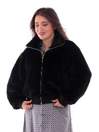 Abbigliamento da donna