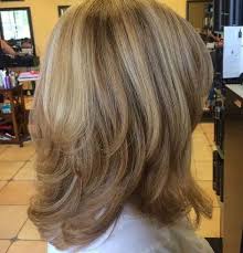 20 Elegant And Stylish Hairstyles For Women Over 50 Katli Sac Modelleri Sac Kesimi Sac Kesim Modelleri