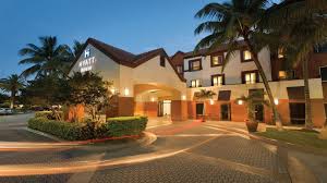 Hyatt House Miami Airport In 2020 Miami Airport Hotel Miami International Airport