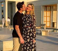 Brooklyn beckham and nicola peltz might've only announced their engagement last month, but fans are already speculating about whether there's a baby on the way. Why Fans Are Speculating That Nicola Peltz Is Pregnant With Brooklyn Beckham