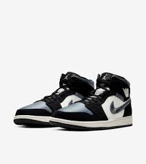 Nike air jordan 1 mid grey. Air Jordan 1 Mid Black Smoke Grey Release Date Nike Snkrs Id