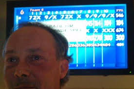 Eddy Desloovere speelt 'Perfect game' in Bowling Strike (Zulte)