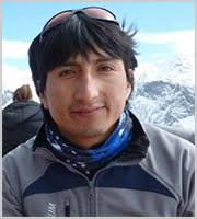 History Biography About Eric Albino Lliuya a Mountain Guide from Peru