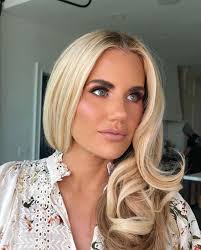 Inside Shea's Bathroom: Makeup Must Haves