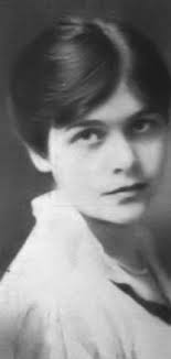 Who is Mabel Forrest dating? Mabel Forrest boyfriend, husband