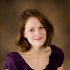 Traci Clemens's Instagram, Twitter & Facebook