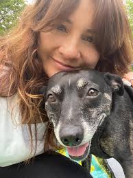 Hello! I'm Brenda… the newbie here