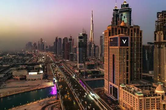 158 V Hotel Dubai, Curio Collection by Hilton Reviews, Ratings & Prices |  Trip.com