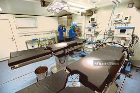 These privileges apply to both cash and credit card payments. Malaysia Among Few Nations To Offer Affordable Free Medical Care