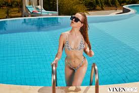 Angelina Robihood in Hotel Vixen Episode 6 by Vixen | Erotic Beauties