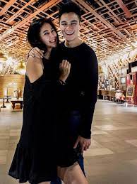 Hamil 6 bulan, 10 potret anggun paula verhoeven dengan baby bump. Paula Verhoeven Positif Hamil Baim Wong Bagi Bagi Hadiah Showbiz Liputan6 Com