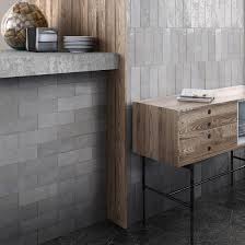 Guelph showroom 575 woodlawn rd. Coleccion Artisan Equipe Ceramicas