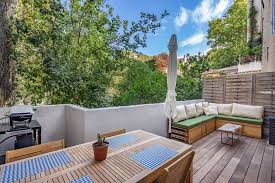 Vente Appartement T3 De 62m2 A Marseille 13006 Rue De La Palud