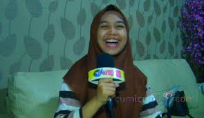 Maybe you would like to learn more about one of these? Ria Ricis Sempat Buka Tutup Hijab