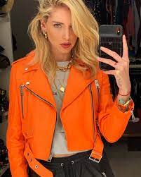 Chiara Ferragni Sur Instagram Dinner Look Trendy Outfits Winter Orange Leather Jacket Winter Outfit Inspiration