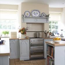 English Country Cottage Hunt Theme Decor Follow Me On Pinterest Suzi M Interior Decora Cottage Kitchen Design Farm Kitchen Interior Small Cottage Kitchen