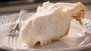 Upside Down Lemon Meringue Pie Recipe Recipe In 2020 Lemon Meringue Pie Meringue Pie Recipes Meringue Pie