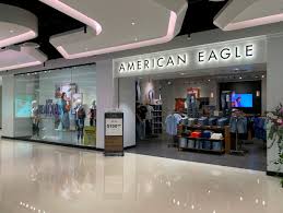 Discover our collection of women's clothing, men's clothing, jeans & more online. American Eagle Mira Place