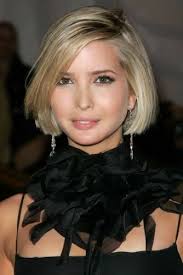 Here, you have a blonde, medium length bob that is worn with a side part and wavy texture. 27 Platinum Bob Haircuts 8 Is Genius