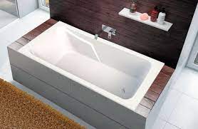 La découpe du tablier de baignoire prêt à carreler comprendra aussi un carré nécessaire pour l'installation d'une trappe de visite. Tablier De Baignoire Bien Plus Qu Un Simple Accessoire Espace Aubade