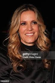 Socialites Phyllis S.Hojel and Vera Autrey attends the Mercedes-Benz...  News Photo