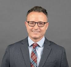 Mark Gander's Instagram, Twitter & Facebook