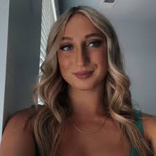 Alyssa Restivo (@_alyssarestivo_) • Instagram photos and videos