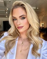 Alex Jarvis's Instagram, Twitter & Facebook