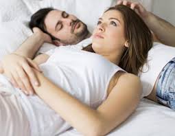 المجلة ذكرت في التقرير كيفية اقناع الفتيات بممارسة الجنس والحكم عليها إذا كانت متاحة لهذا. ÙƒÙŠÙ ØªØ±ÙØ¶ÙŠÙ† Ø§Ù„Ø¹Ù„Ø§Ù‚Ø© Ø§Ù„Ø­Ù…ÙŠÙ…Ø© Ø¨Ø¯ÙˆÙ† Ø£Ù† Øª Ø²Ø¹Ø¬ÙŠ Ø²ÙˆØ¬Ùƒ Ø§Ø­ÙƒÙŠ